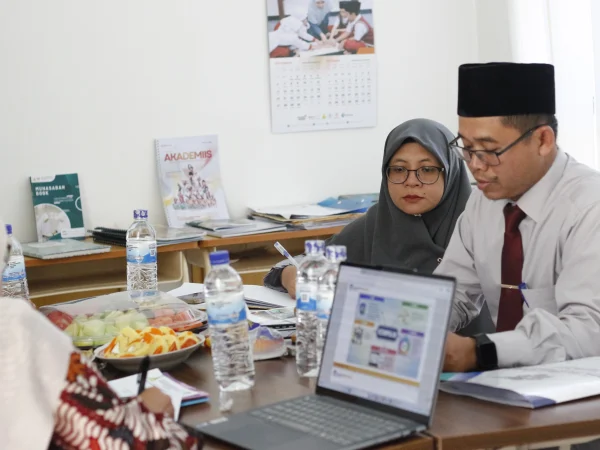 Monitoring dan Evaluasi Implementasi SPMI (Sistem Penjaminan Mutu Internal) oleh BBPMP Jawa Timur